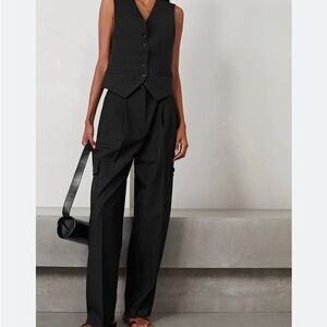 The Frankie Shop Tailored High-Rise Black Cargo Trousers mesa size small